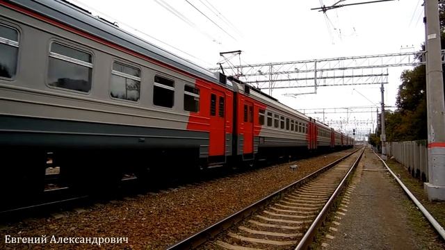 Электропоезд-экспресс ЭД4м-0242 (ТЧ-4) ускоренный поезд №7184, Москва - Крутое. смотреть онлайн