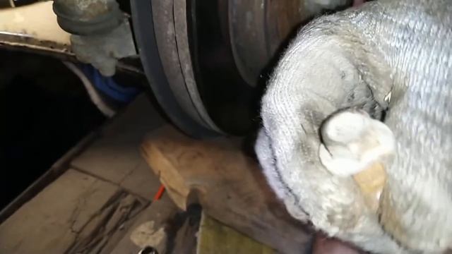 Chery M11 Рычаг передней подвески нижний правый .