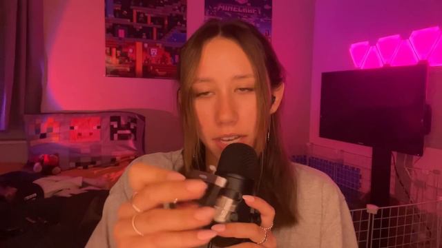 ASMR | tingly mouth sounds with 7 different microphones!! 🎙️ смотреть онлайн
