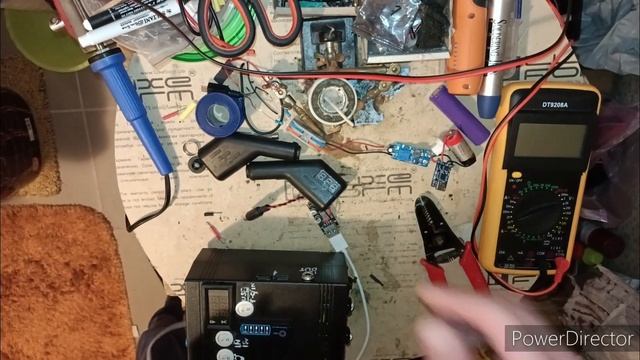 Швидка зарядка телефону в автомобілі своїми руками. QC2.0/QC3.0 смотреть онлайн