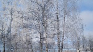 А за окном зима, метет февраль