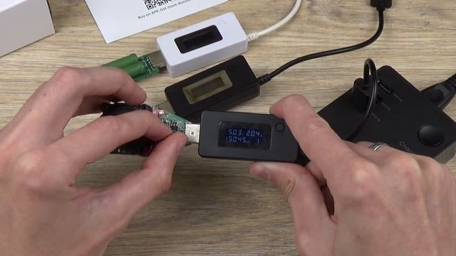 ? Док станция + ЗУ UGREEN - Качественное ЗУ на 5А в форме подставки смотреть онлайн