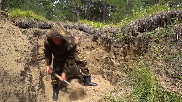 Землянка в лесу / Продолжение строительства смотреть онлайн