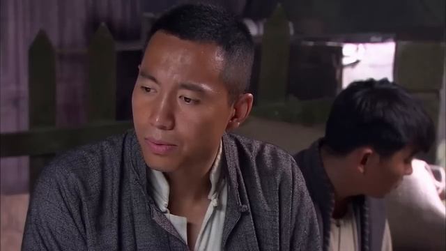 【抗日電影】日軍伸手接百姓丟上來的煙，不料百姓卻飛出一把刀，滅了他 ⚔️ 抗日 MMA | Kung Fu смотреть онлайн