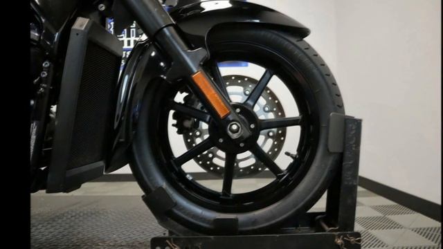 2019 Suzuki Boulevard C90 B.O.S.S. - Austin TX смотреть онлайн