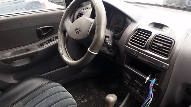 Hyundai Accent на авторазбор запчасти для Хундай Акцент смотреть онлайн