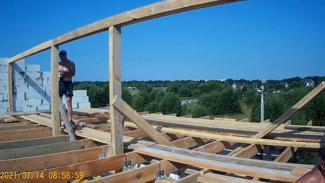 установка коньковой балки на доме из газобетона вторая часть смотреть онлайн