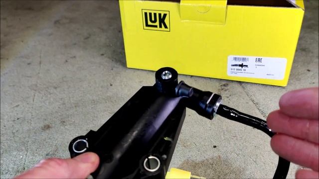 Fiat 500 clutch fix ( master cylinder, slave cylinder, thrust bearing, KA, Panda, Ypsilon ) смотреть онлайн