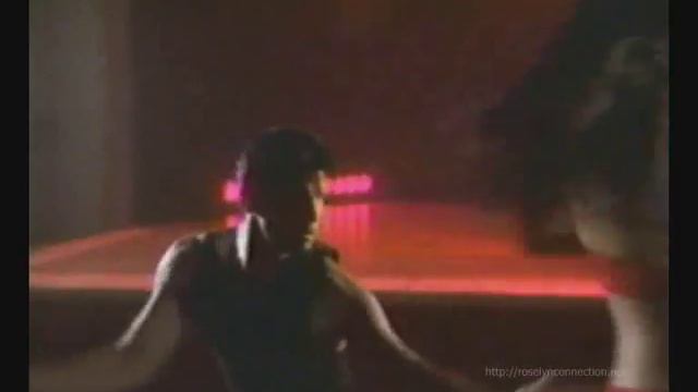 Roselyn Sanchez in Fame LA (Dancing Scene) смотреть онлайн