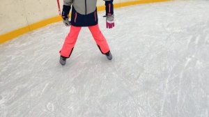 Как кататься на коньках задом? ОЧЕНЬ ПРОСТО!