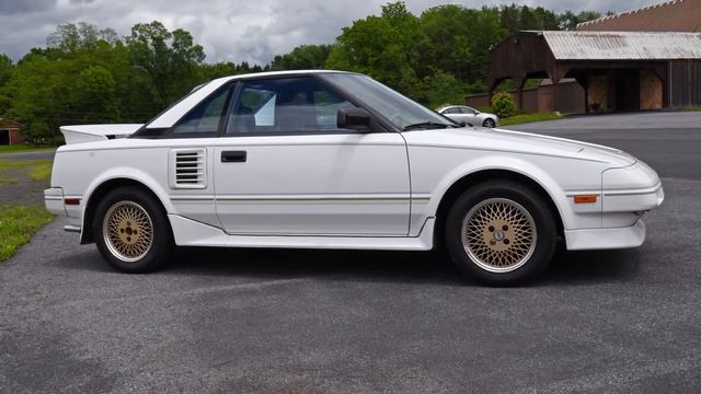 1988 Toyota MR2 AW11 Mk1b смотреть онлайн