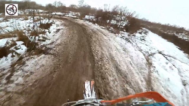 Первая тренировка на BSE z1 от ENDURO DMD Школа эндуро (плоский поворот) Базовое упражнение. смотреть онлайн