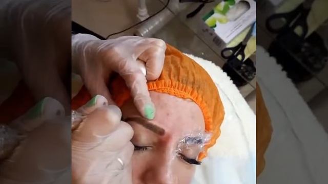 Базовое обучение татуажу бровей, отработка на модели-2 смотреть онлайн