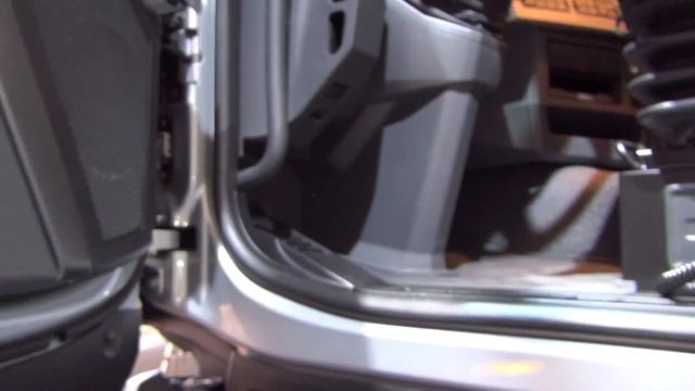 Renault Trucks C 460 OptiTrack Tractor Truck (2017) Exterior And Interior