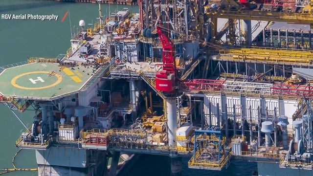 150 Is SpaceX Building Two Orbital Starship Pads? & Major Sea Launch Platform Update From Elon Musk смотреть онлайн