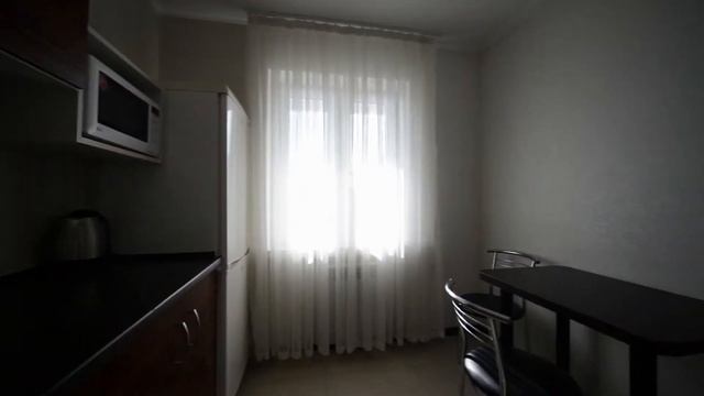 Квартира посуточно Киев: Видеообзор квартиры в центре ✔️ Безопасная аренда смотреть онлайн