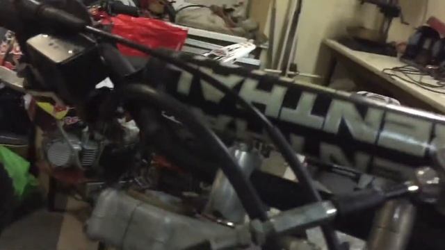 Питбаик Pister Pro и Хонда CR250R сцепление. Машинка лёгкого выжима. смотреть онлайн