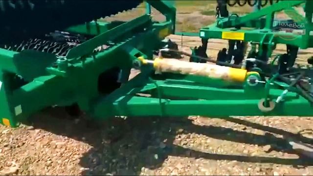 Технический обзор и работа в поле кольчато-зубчатого катка ККЗ-6П производства Радогост-Маш смотреть онлайн