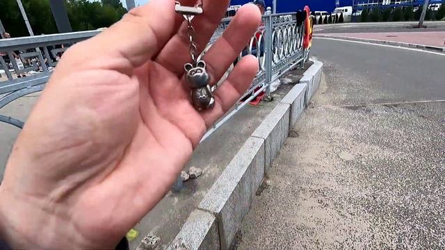 как ПРОДАВАТЬ и как ПОКУПАТЬ на БАРАХОЛКЕ смотреть онлайн