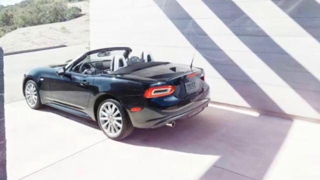 2017 Fiat 124 Spider смотреть онлайн