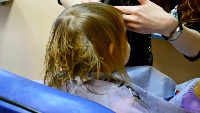 Салон Красоты "Нежность", детская стрижка. смотреть онлайн