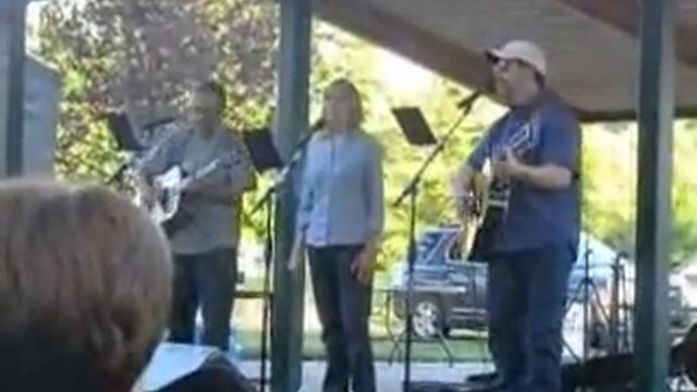 The Daybreak Trio Performs "Matthew" (John Denver Song) смотреть онлайн