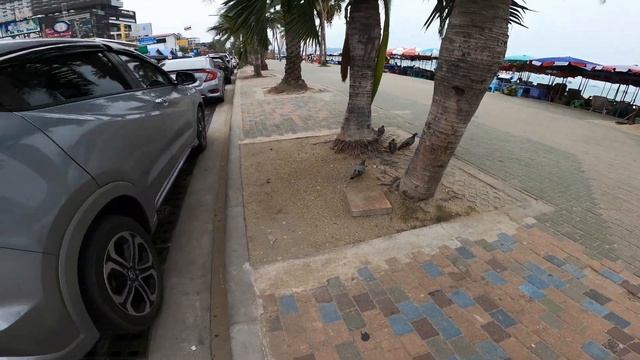 Pattaya Beach Road - Day time. смотреть онлайн