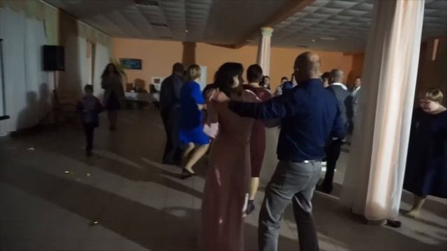 Женский вокал Лариса cover версии популярных песен смотреть онлайн