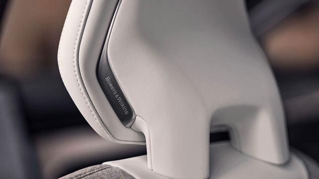 Inside The Volvo EX90 смотреть онлайн