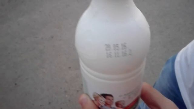 Испорченный кисломолочный напиток Тан из Пятерочки смотреть онлайн
