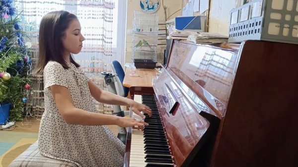 Марианна Лемешкина, 9 лет. К.Черни, соч.299, этюд №5