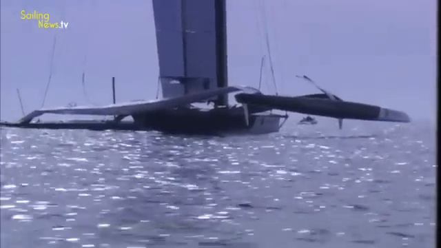 BMW Oracle sailing with its new amazing wing смотреть онлайн