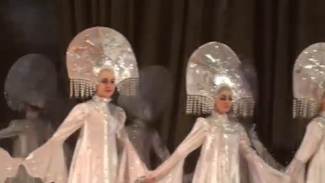 Ансамбль СЮРПРИЗ. РУССКАЯ СКАЗКА смотреть онлайн