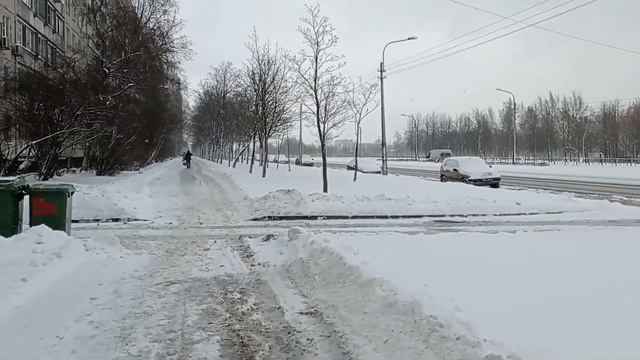 Вяжем шапку/Гуляем/Развиваем ребёнка...... смотреть онлайн