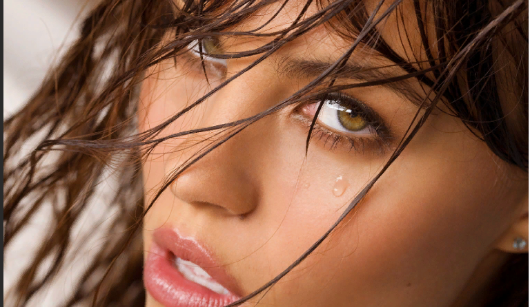 Не обижайте женщин никогда. Автор Вадим Воробьёв. Стихи смотреть онлайн