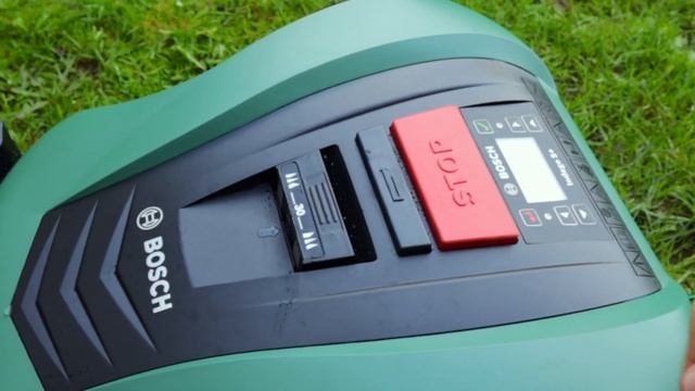 BOSCH Indego S+400 Robo Mower Review смотреть онлайн
