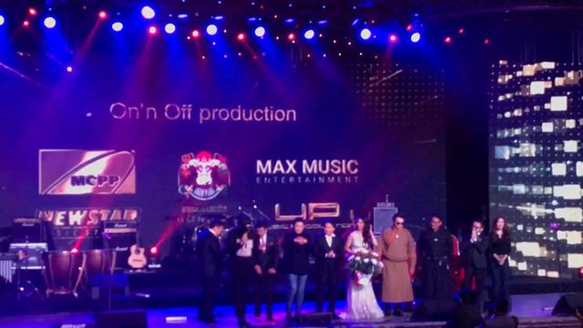 Чинбаагийн тухай “Chinbaa & Friends” тоглолт Live смотреть онлайн