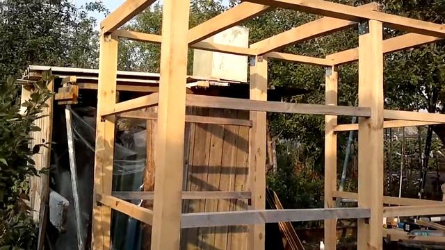 Летний душ на даче. Часть 9 смотреть онлайн