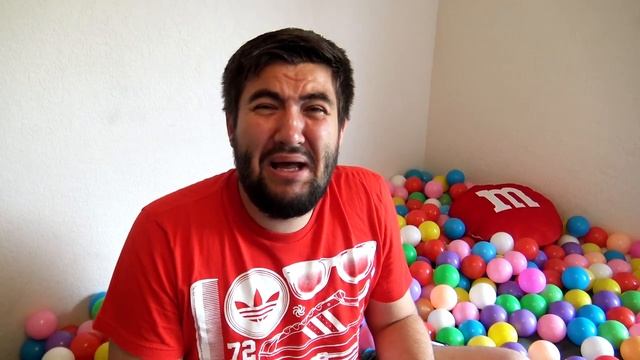 НОВИНКА!МНОГО КОНФЕТ!!!! МНОГО ПЛАСТИКОВЫХ ШАРИКОВ , 10 000 ШАРИКОВ смотреть онлайн