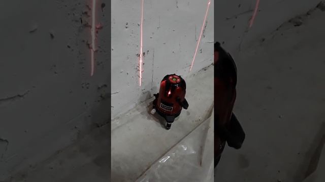 лазерный нивелир "DEKO 4V1H" смотреть онлайн