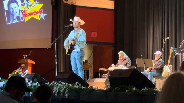 Michael Christian, Fan Favorite at John Ritter Tribute Showcase смотреть онлайн