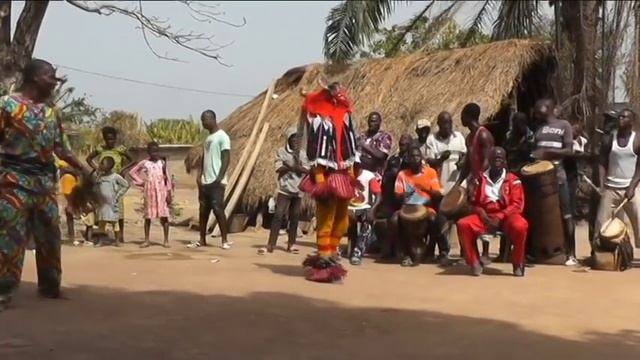 Danse de Zauli, Côte d'Ivoire 2018 смотреть онлайн