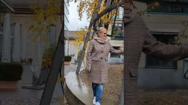 Счастливая осень в Швейцарии. Спасибо за подписку смотреть онлайн