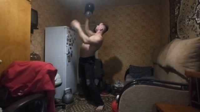 Жим гири 40кг на попа смотреть онлайн