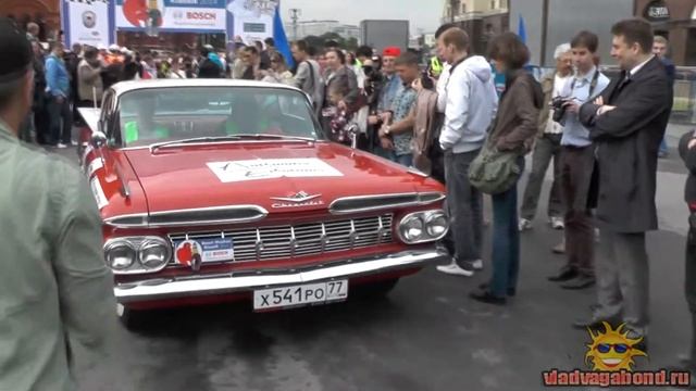 Very Tasty! Chevrolet Corvette from 1960 in Moscow!! смотреть онлайн