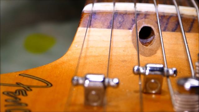 American Strat Rides the Lightning! смотреть онлайн