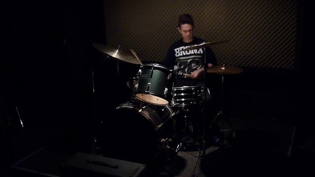 Seaton Delaval Drummer - Silly Thing by The Sex Pistols смотреть онлайн
