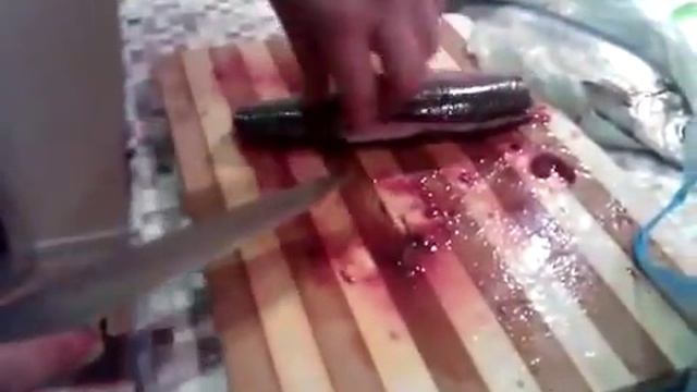 как почистить селедку за 4 мин