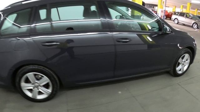 Volkswagen Golf VII 1.6 MT (105 л.с.) 2013 смотреть онлайн
