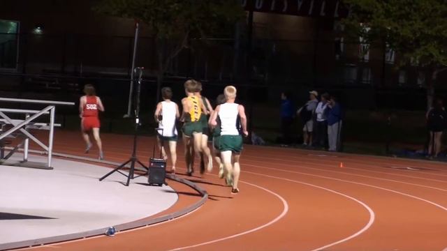 Eastern Relays Boys 3200 meter Run смотреть онлайн